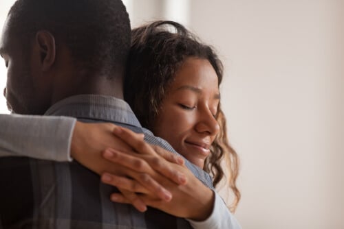 kan eerlijkheid een relatie schaden