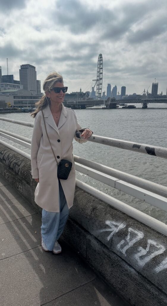 lori jean glass in london